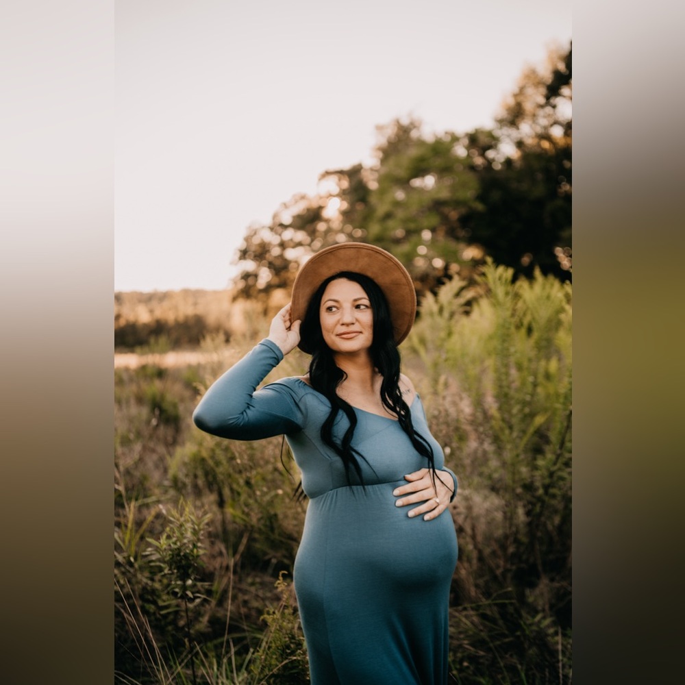 Maternity Photo Shoot Fitted Long Sleeve Off The Shoulder Maxi Dress • Blue • M